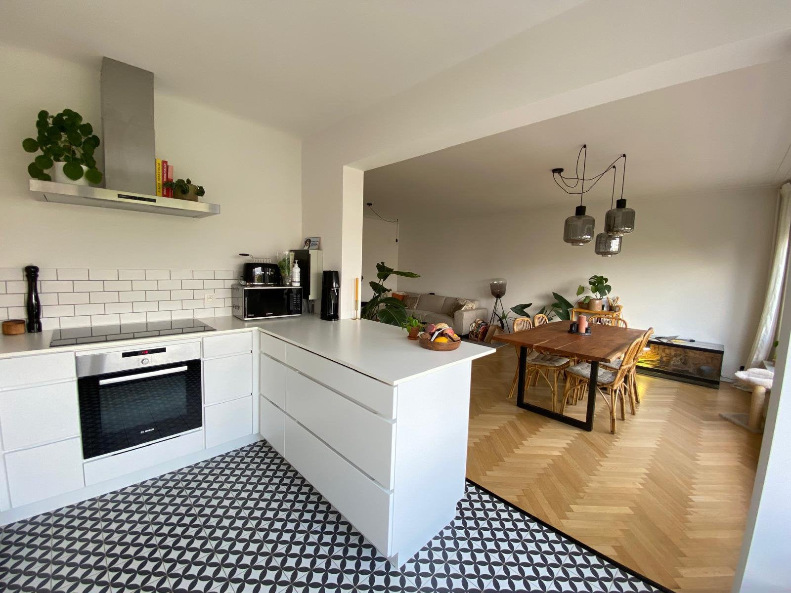 Lichtrijk authentiek 3 slpk app op zeer centrale ligging, Immo, Antwerpen (stad), 3 kamers, Verkoop zonder makelaar, Appartement