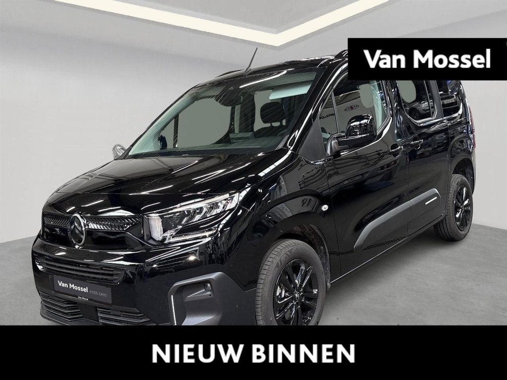 Citroën Berlingo M 1.5 BlueHDi 130 S&S EAT8 MAX, Auto's, Gebruikt, 4 cilinders, 1546 kg, Zwart