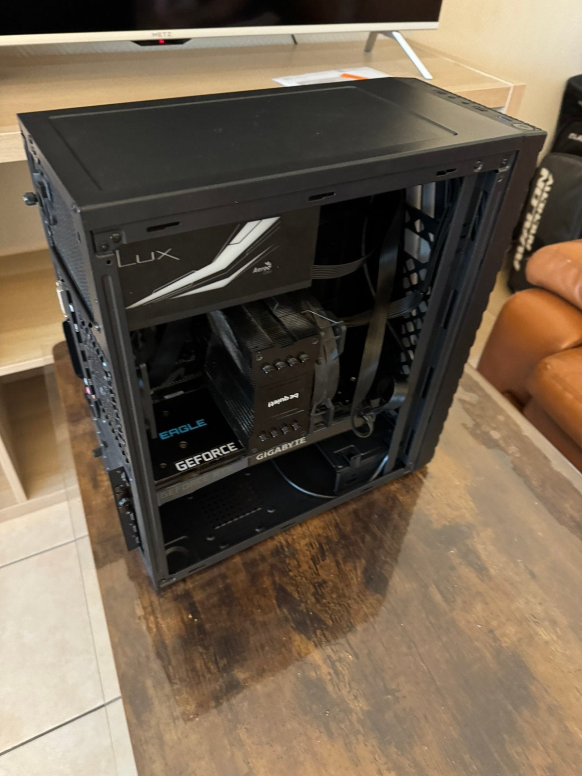 PC Gaming puissant – RTX 3070 / Ryzen 5 3600 / 32 Go RAM, Computers en Software, Computerbehuizingen, Zo goed als nieuw, Ophalen
