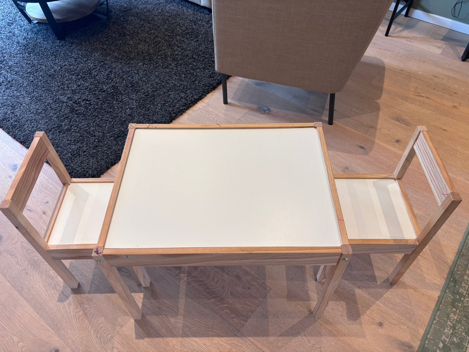 Tafel en 2 stoelen Ikea, Kinderen en Baby's, Ophalen, Gebruikt, Stoel(en)