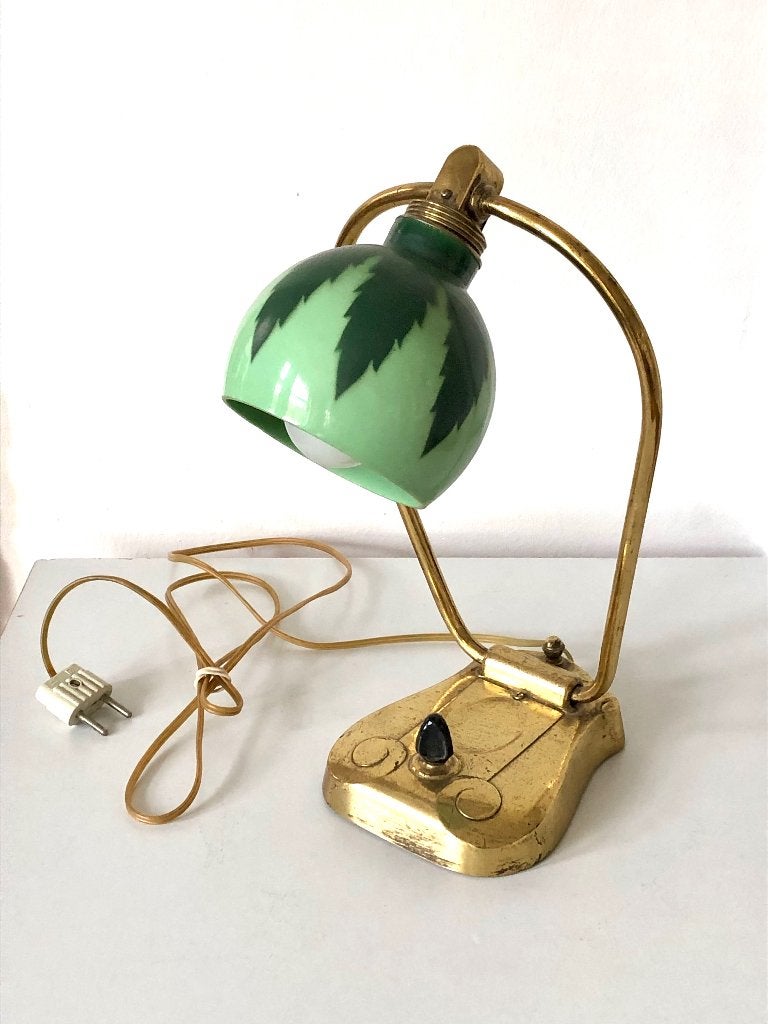 Art deco lamp met glazen kap, Ophalen