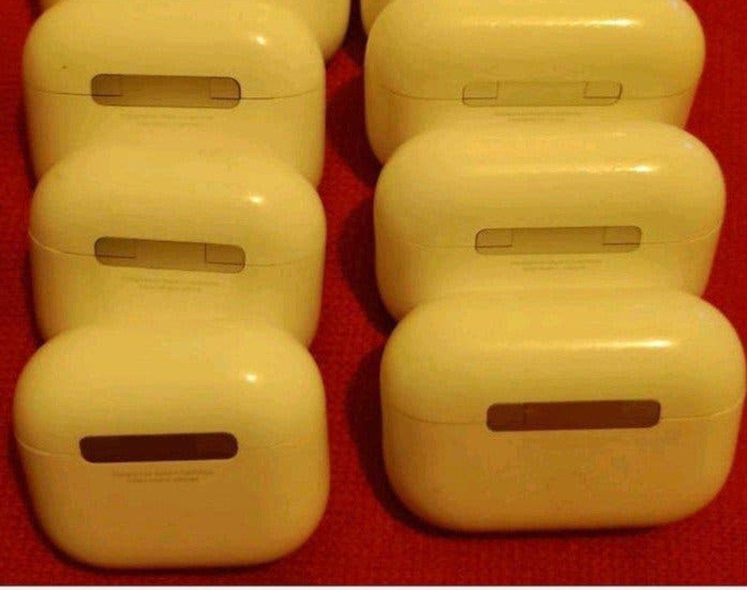 Boîte vide d'origine Apple AirPods pro, Ophalen of Verzenden, Zo goed als nieuw, Apple, In oorschelp (earbud)