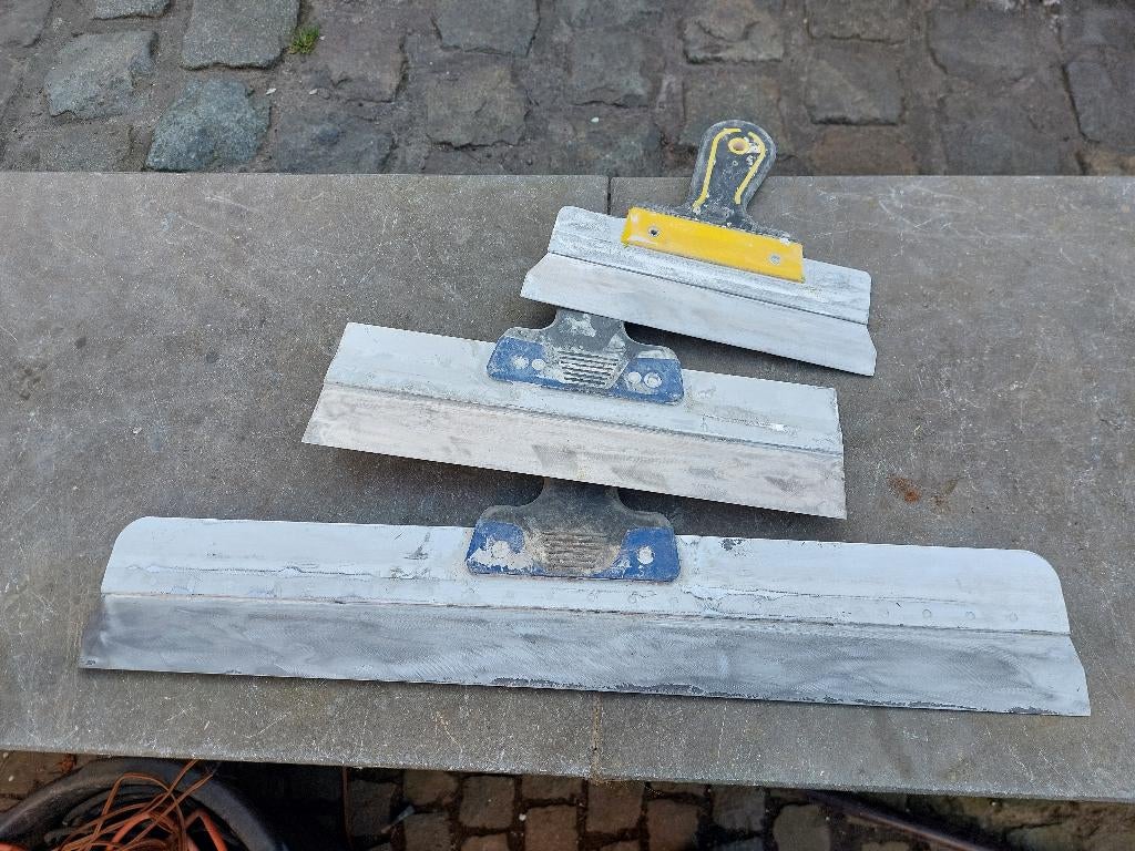 3 couteaux à enduire en inox, Bricolage & Construction, Outillage | Outillage à main, Enlèvement, Utilisé