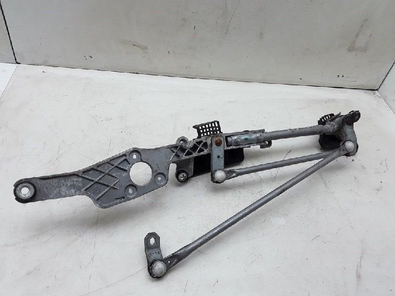 MECANISME ESSUIE-GLACE Mazda 2 (DE) (01-2007/06-2015), Autos : Pièces & Accessoires, Dhr. M. Roggen, Mazda, Stadsweg 37 37
9917 PV  WIRDUM GR., NL