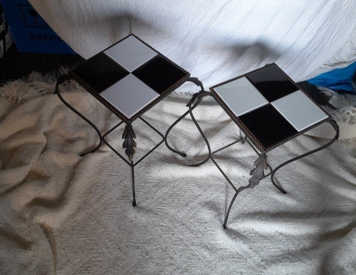 tables, Enlèvement