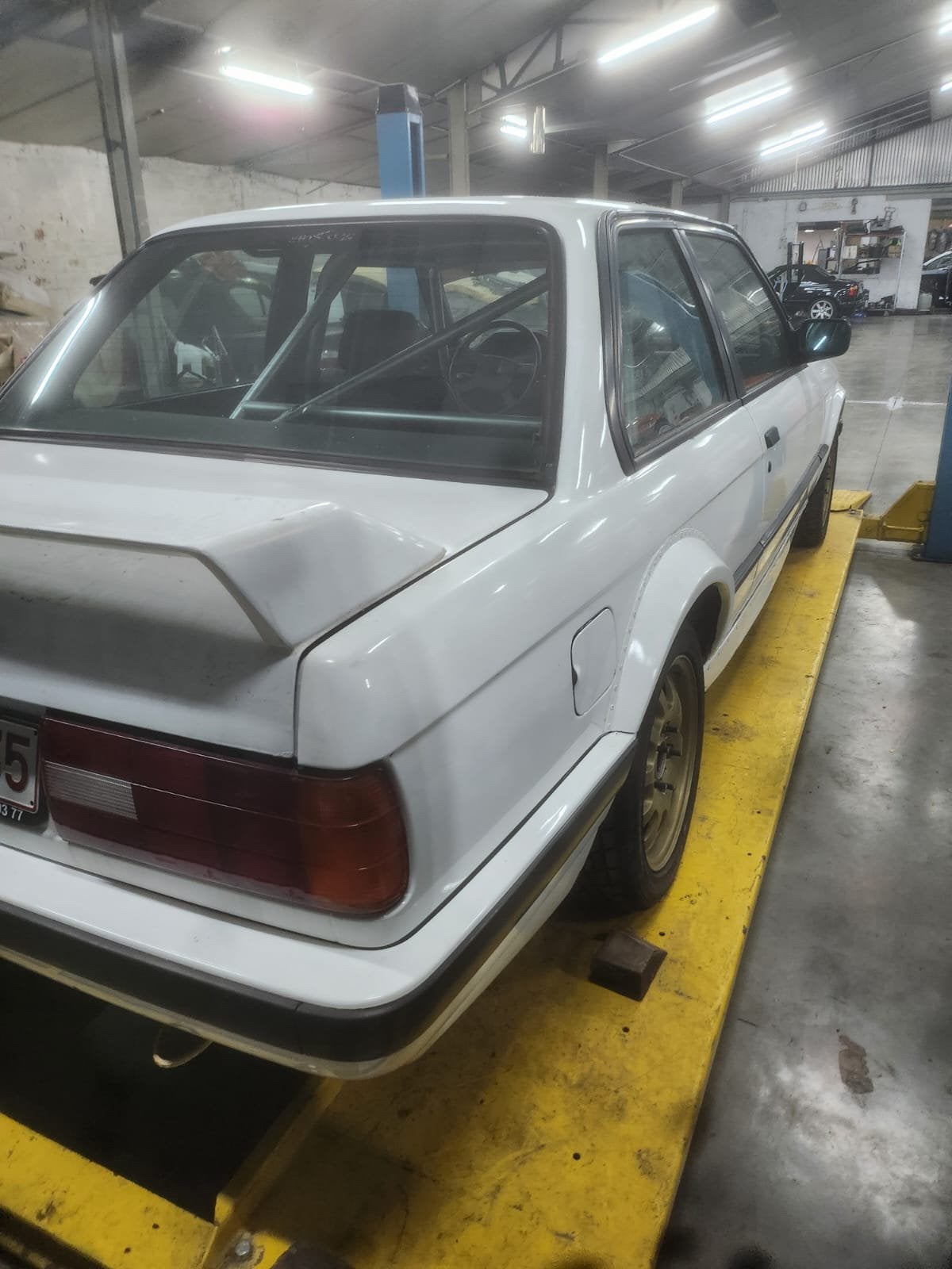 BMW e30 325i, foto 4