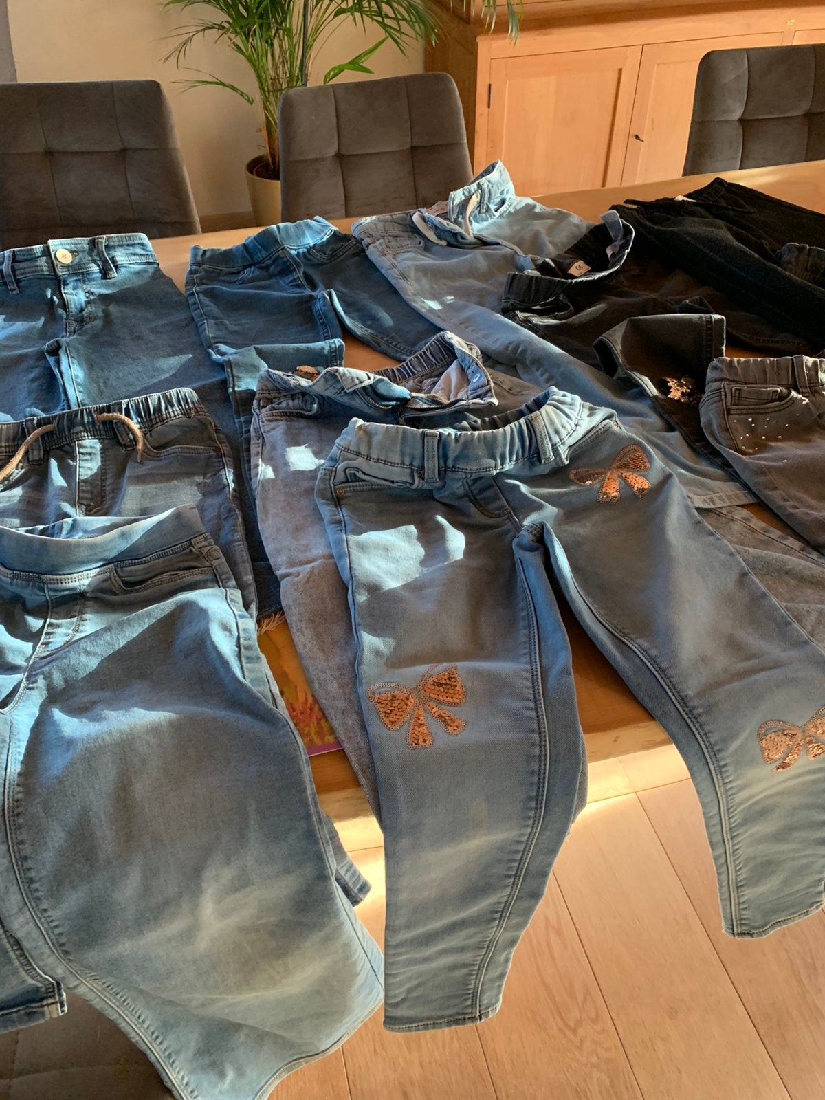 Jeansbroeken Meisjes Nieuw 6,7,8,9j. Stuk 3 euro, Kinderen en Baby's, Ophalen, Zo goed als nieuw