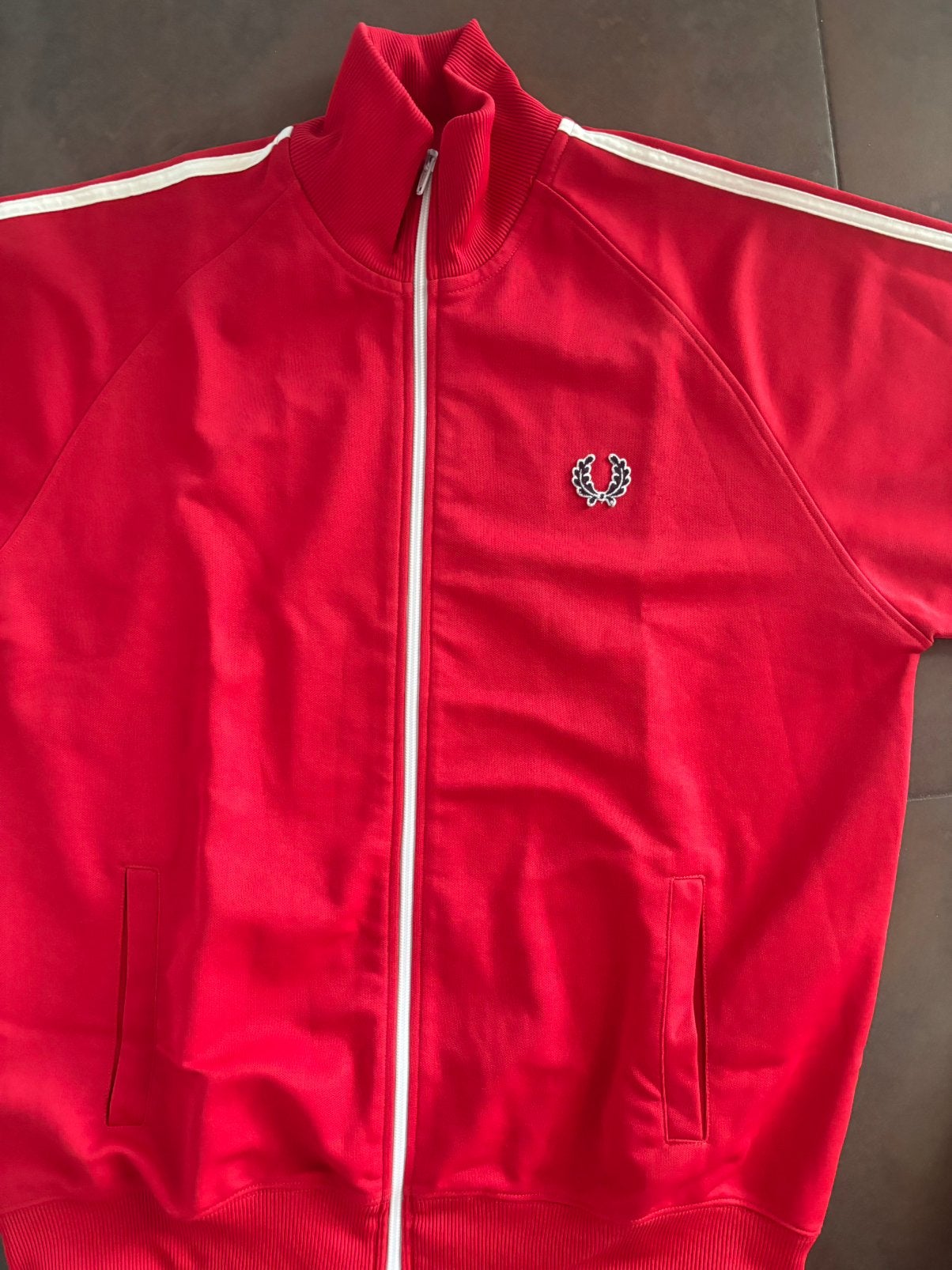 Fred Perry trainingsjas - rood/wit - L - FC Antwerp, Ophalen of Verzenden, Rood