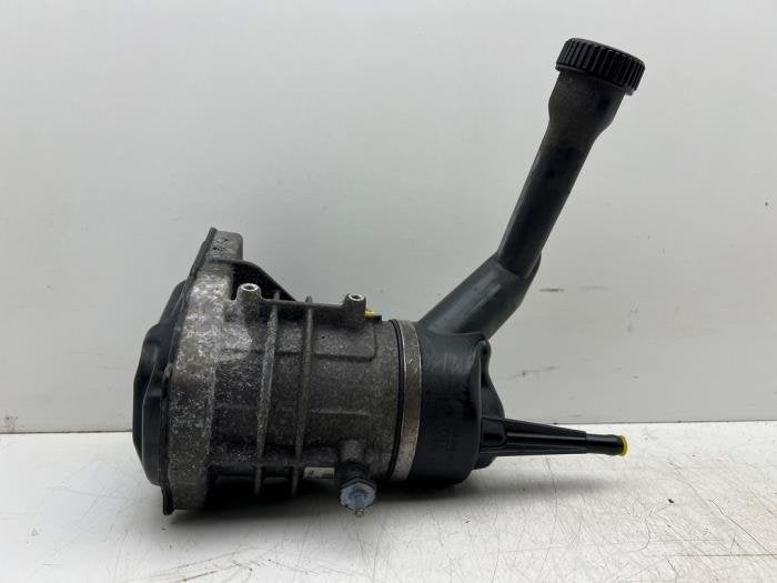 Pompe direction assistée d'un Peugeot Partner, -, 3 mois de garantie, Utilisé, -