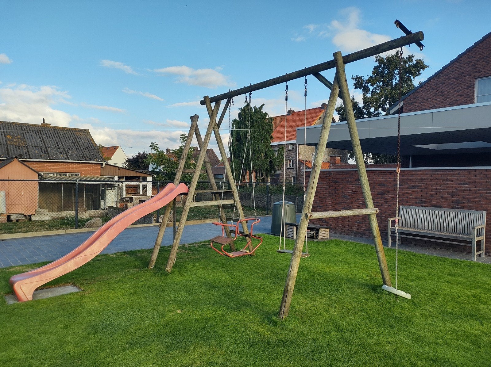 schommel met glijbaan, Ophalen, Gebruikt, Glijbaan