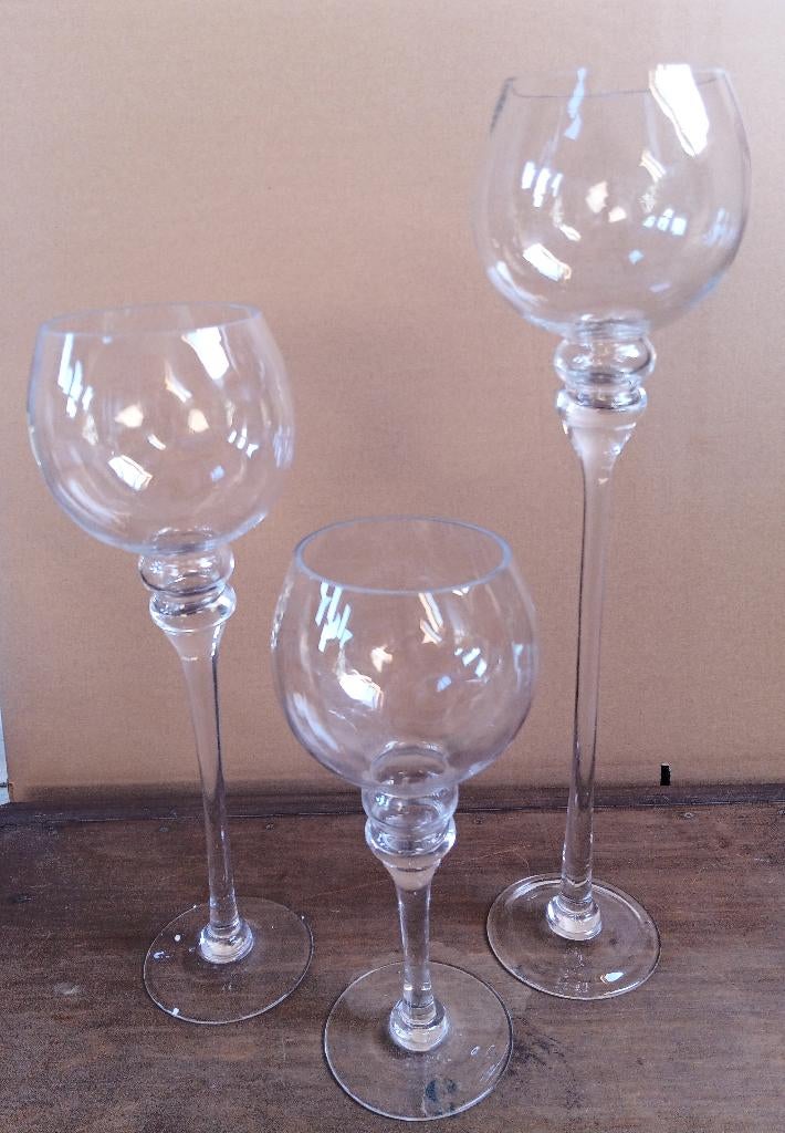 3 decoratieve glazen, Ophalen