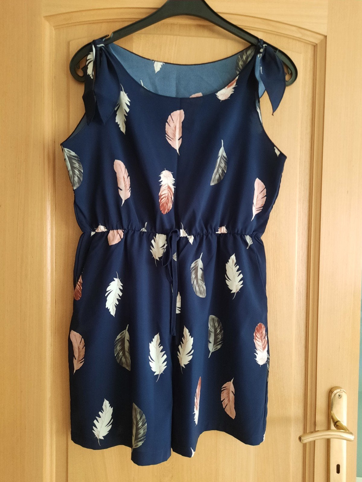 Korte jumpsuit - Maat L, Kleding | Dames, Jumpsuits, Ophalen, Maat 42/44 (L)