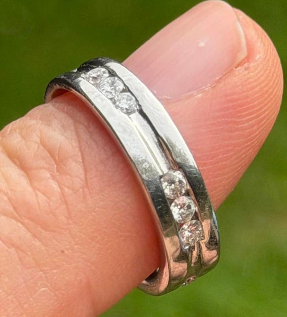 Gouden ring met 15 natuurlijke diamanten en HRD certificaat!, Bijoux, Sacs & Beauté, Bagues, Enlèvement ou Envoi, 18 à 19, Femme ou Homme