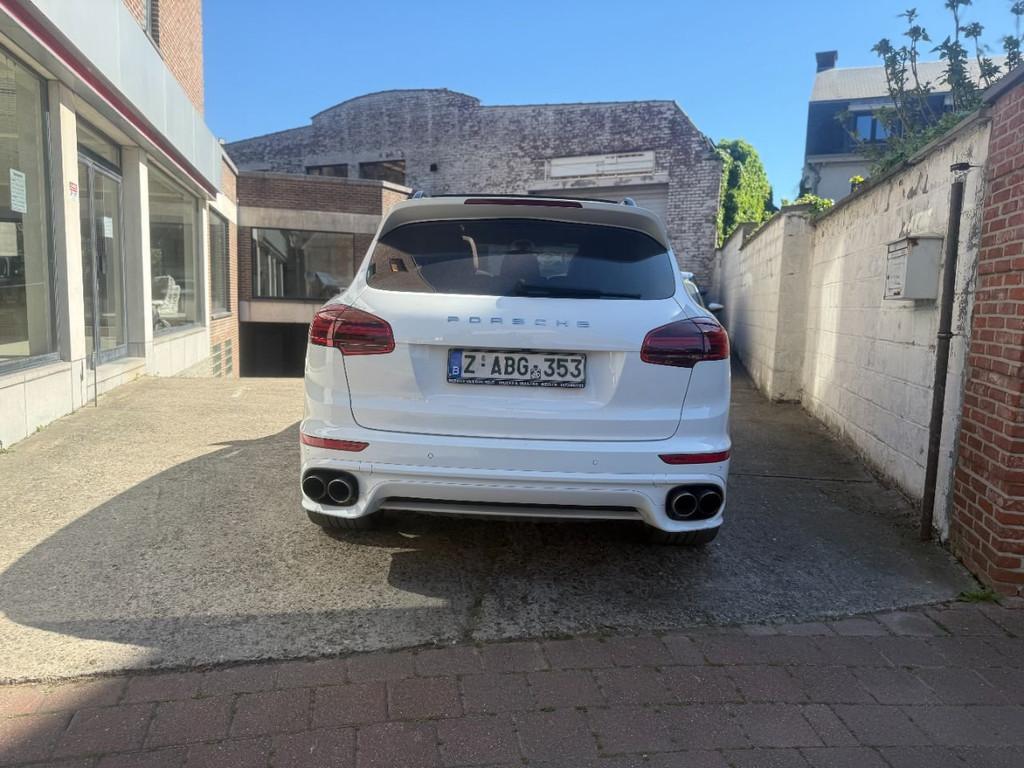 Porsche Cayenne S E-Hybrid Platinum Edition (bj 2017), Automaat, Stof, Gebruikt, Euro 6