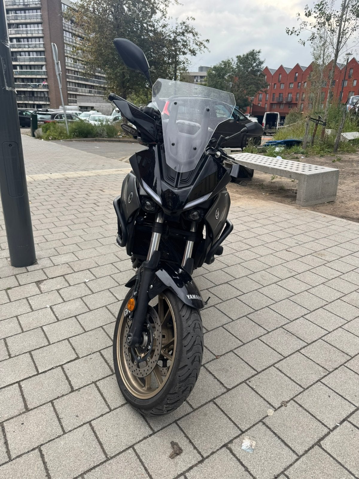 Tracer 700, Éclairage LED, Permis Moto A, Plus de 35 kW, 2 cylindres
