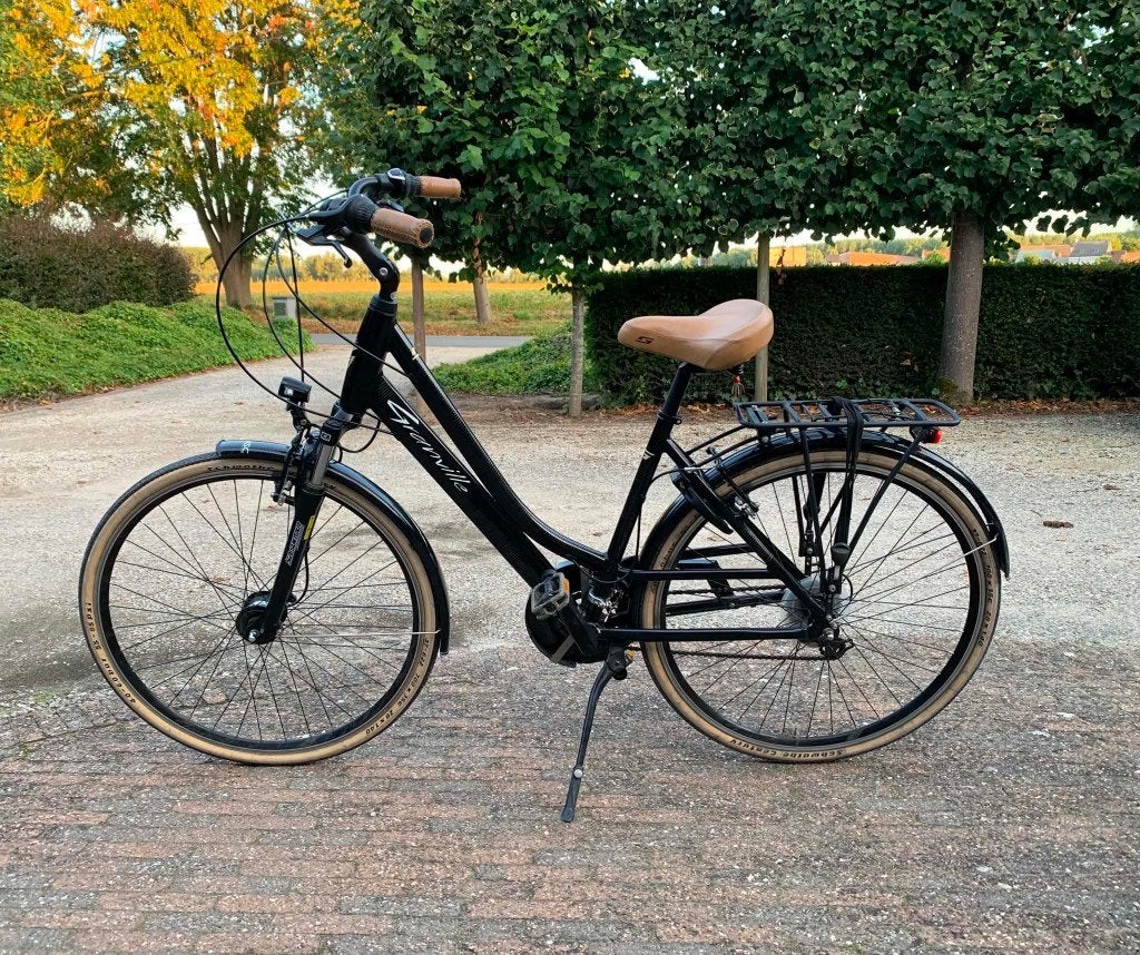 Damesfiets Granville, Ophalen, Zo goed als nieuw, Overige merken