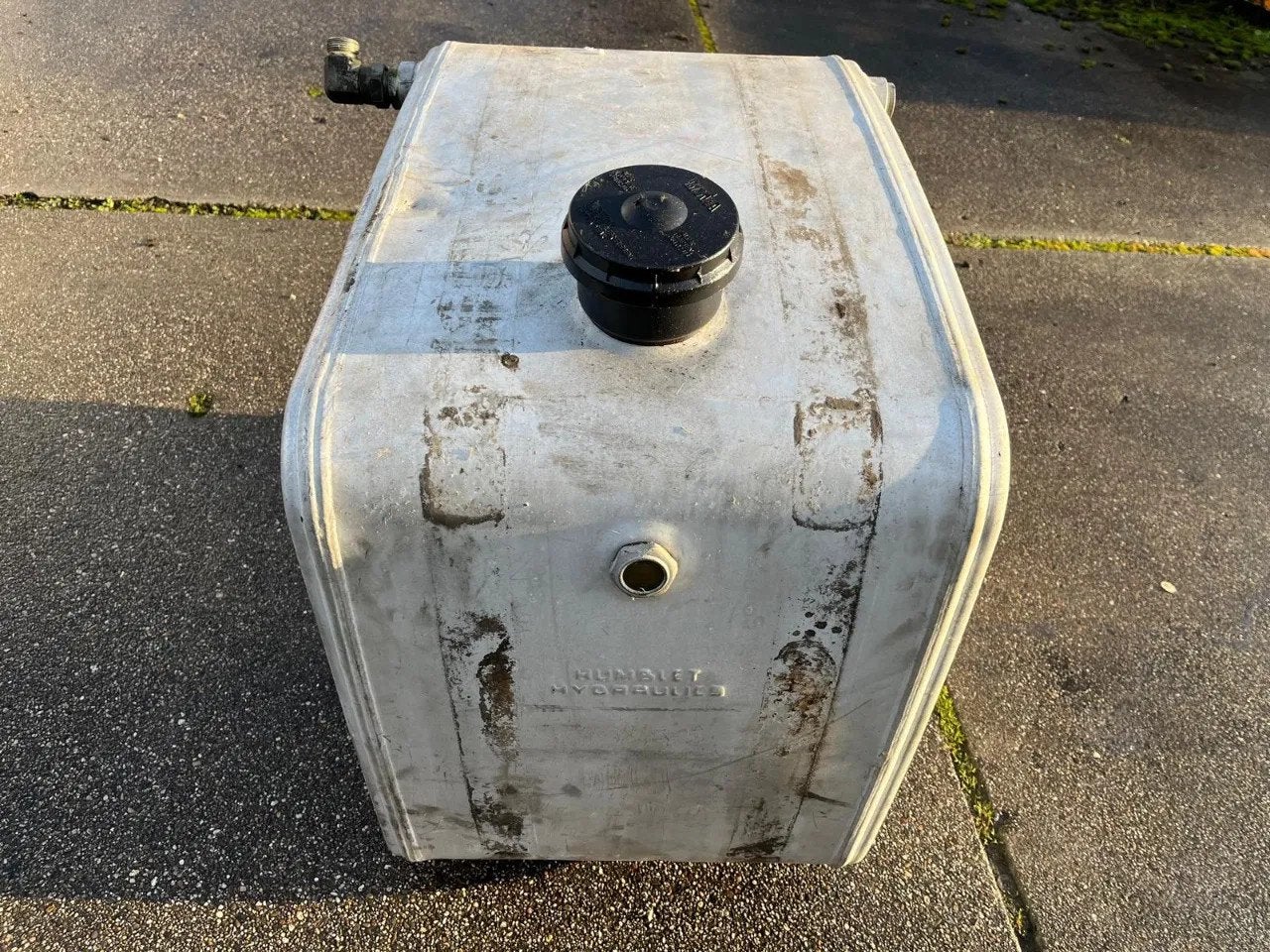 DAF Hydrauliek tank L70 B50 H62, Gebruikt, DAF, Brandstofsystemen