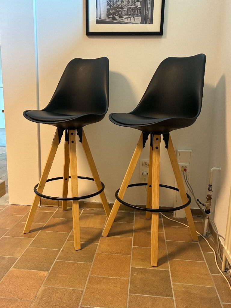 Tabouret haut comme neuf, Enlèvement, Comme neuf, Bois