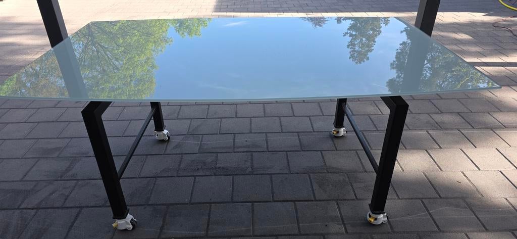 Eettafel met eventueel ook 6 stoelen, Huis en Inrichting, Ophalen