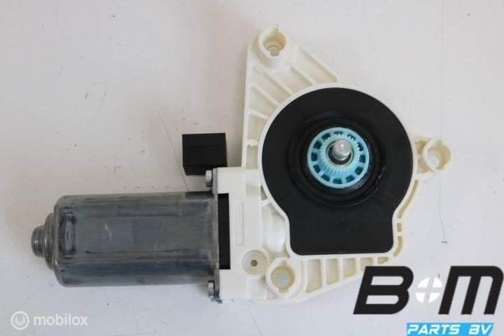 Raammotor links voor VW Passat B8 5Q4959801B, Gebruikt