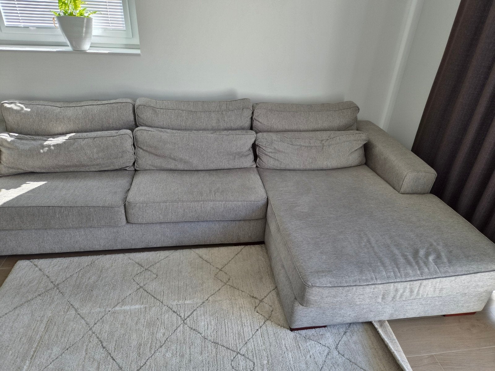 Salon met dubbele longchair om met twee te genieten, Ophalen