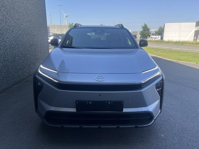 Toyota bZ4X Touring BEV 74,7 kWh AWD Executive, Auto's, Toyota, Automaat, Zwart, 5 deurs, SUV of Terreinwagen