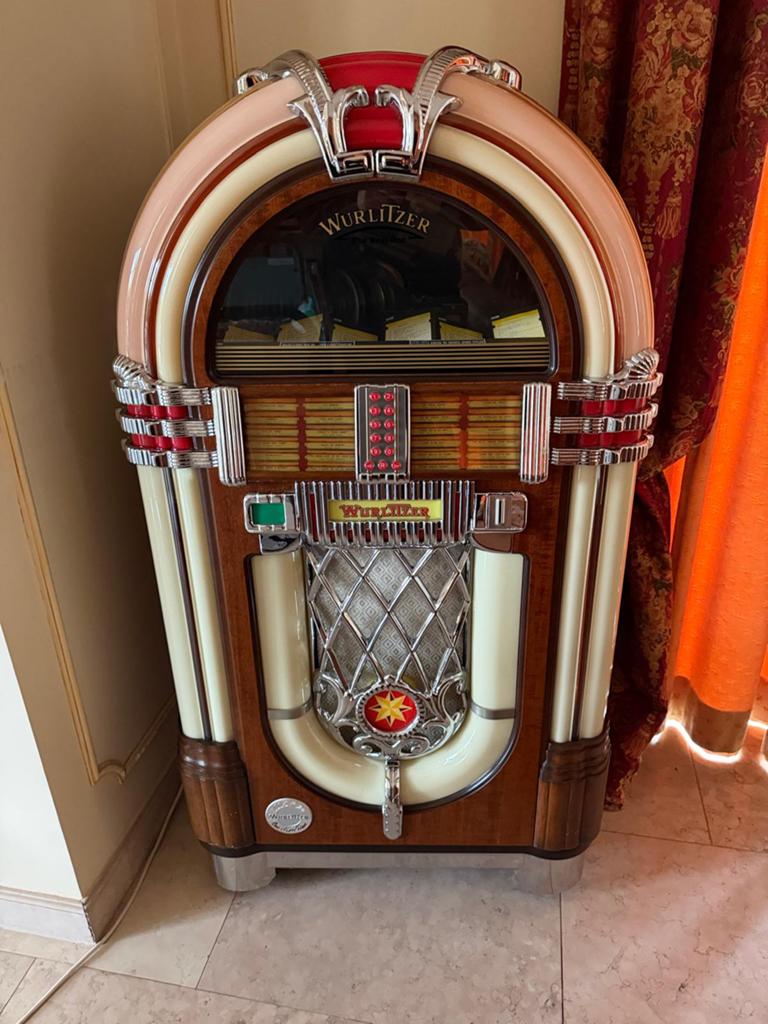 Wurlitzer cd speler, Ophalen, Zo goed als nieuw, Wurlitzer