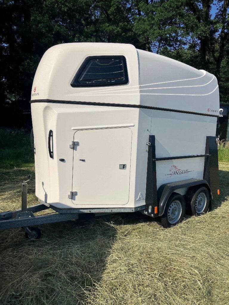 Anssems exelente, mooie staat, Animaux & Accessoires, Chevaux & Poneys | Semi-remorques & Remorques, Comme neuf, Remorque 2 chevaux