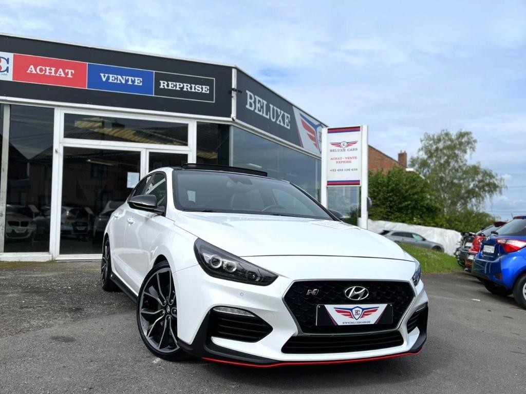 HYUNDAI I30 N Performance Pack *TOIT OUVRANT*ALCANTARA*CAM*, Auto's, Voorwielaandrijving, 4 cilinders, Alcantara, Wit