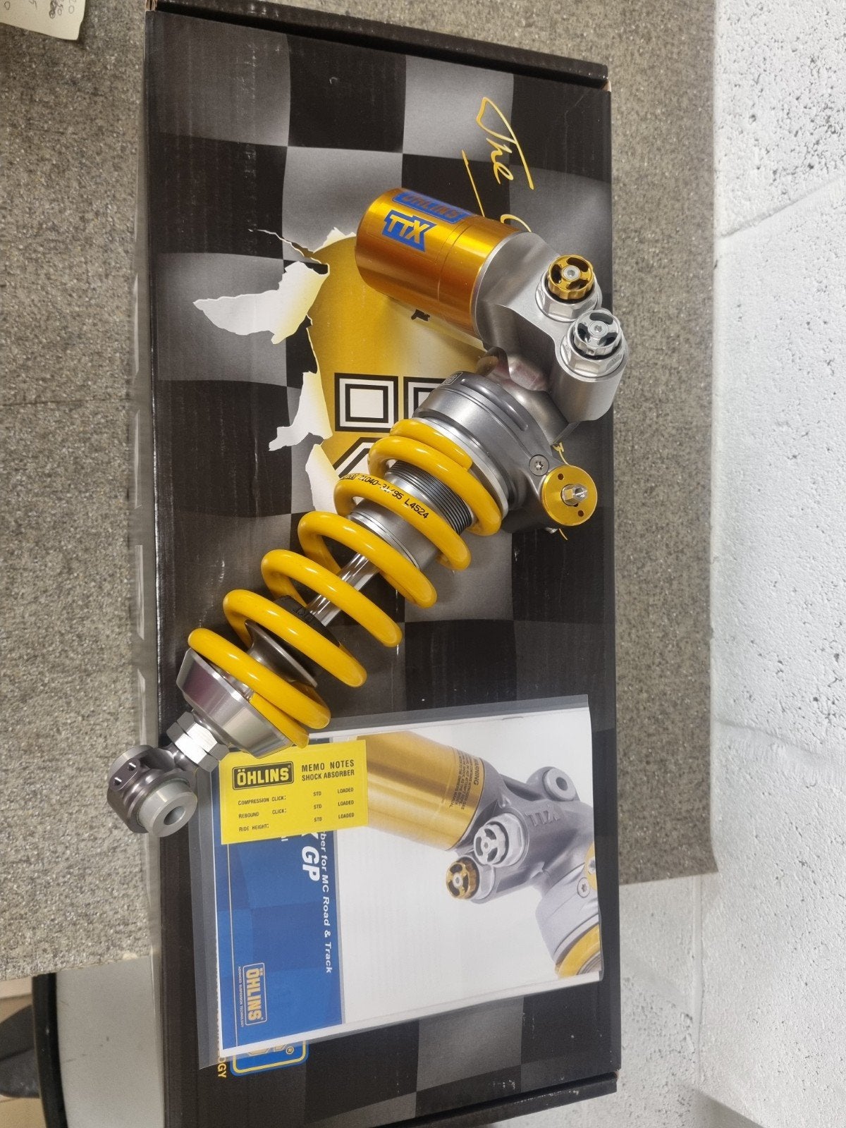 Aprilia rsv4 ohlins 2009 2026, Ophalen of Verzenden