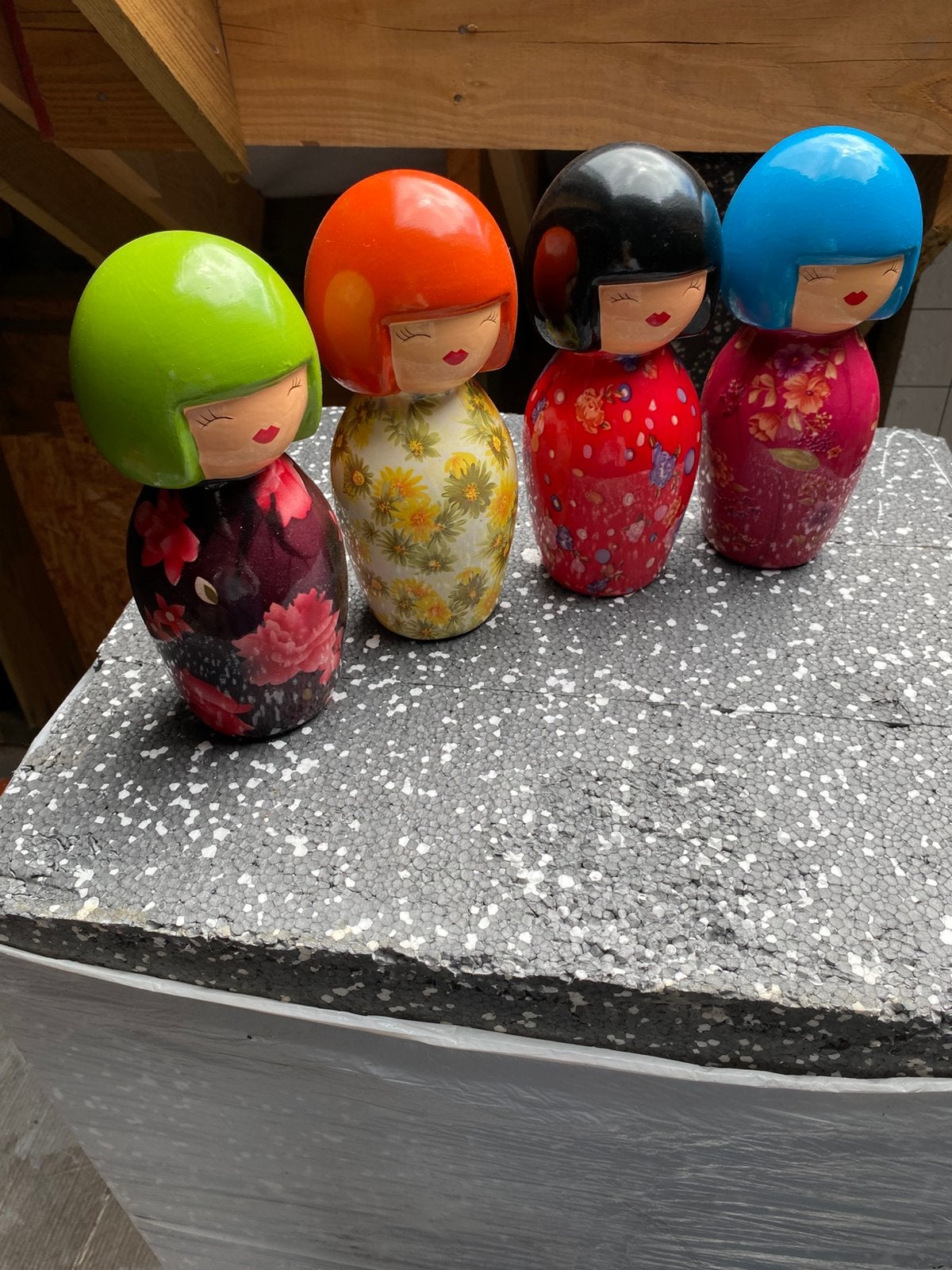 Vier leuke japanse poppetjes spaarpotten, Ophalen, Zo goed als nieuw