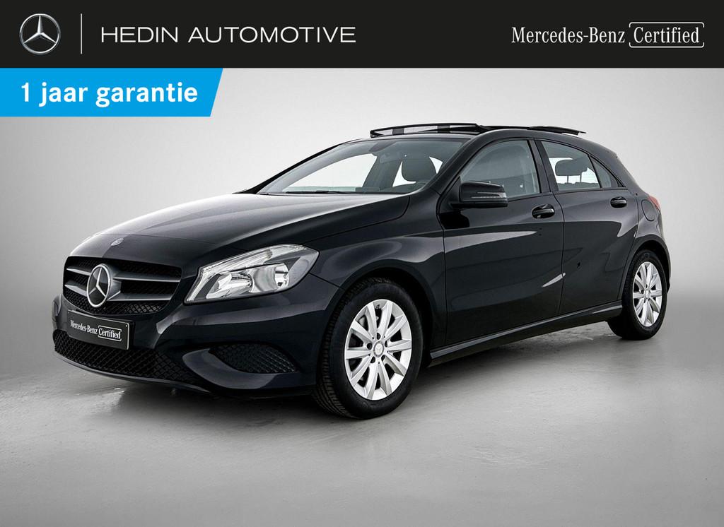 Mercedes-Benz A-Klasse 180 Hatchback Urban Line Panoramisch, Autos, Mercedes-Benz, Classe A, Entreprise, 5 portes, 1200 kg