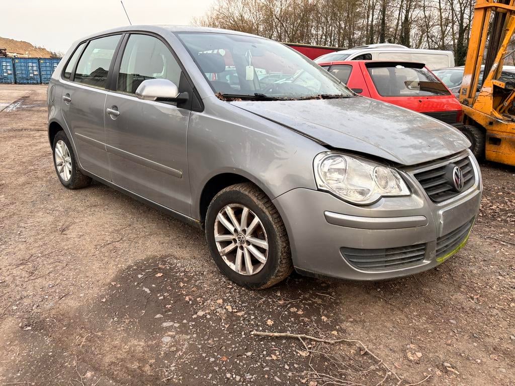 Toutes pièces de cette VW Polo 9N 2 1.4 tdi 51 kw Moteur BMN, Entreprise, Achat, Polo