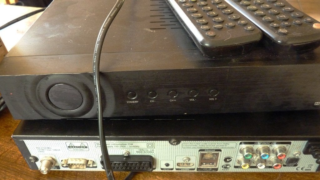 Vu+solo, TV, Hi-fi & Vidéo, Antennes paroboliques, Enlèvement, Utilisé