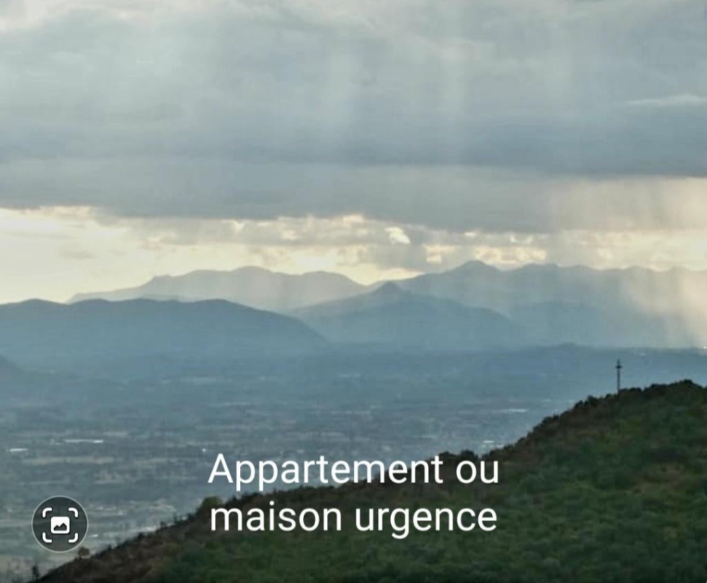Appartement ou maison en urgence, Immo, Chambre recherche