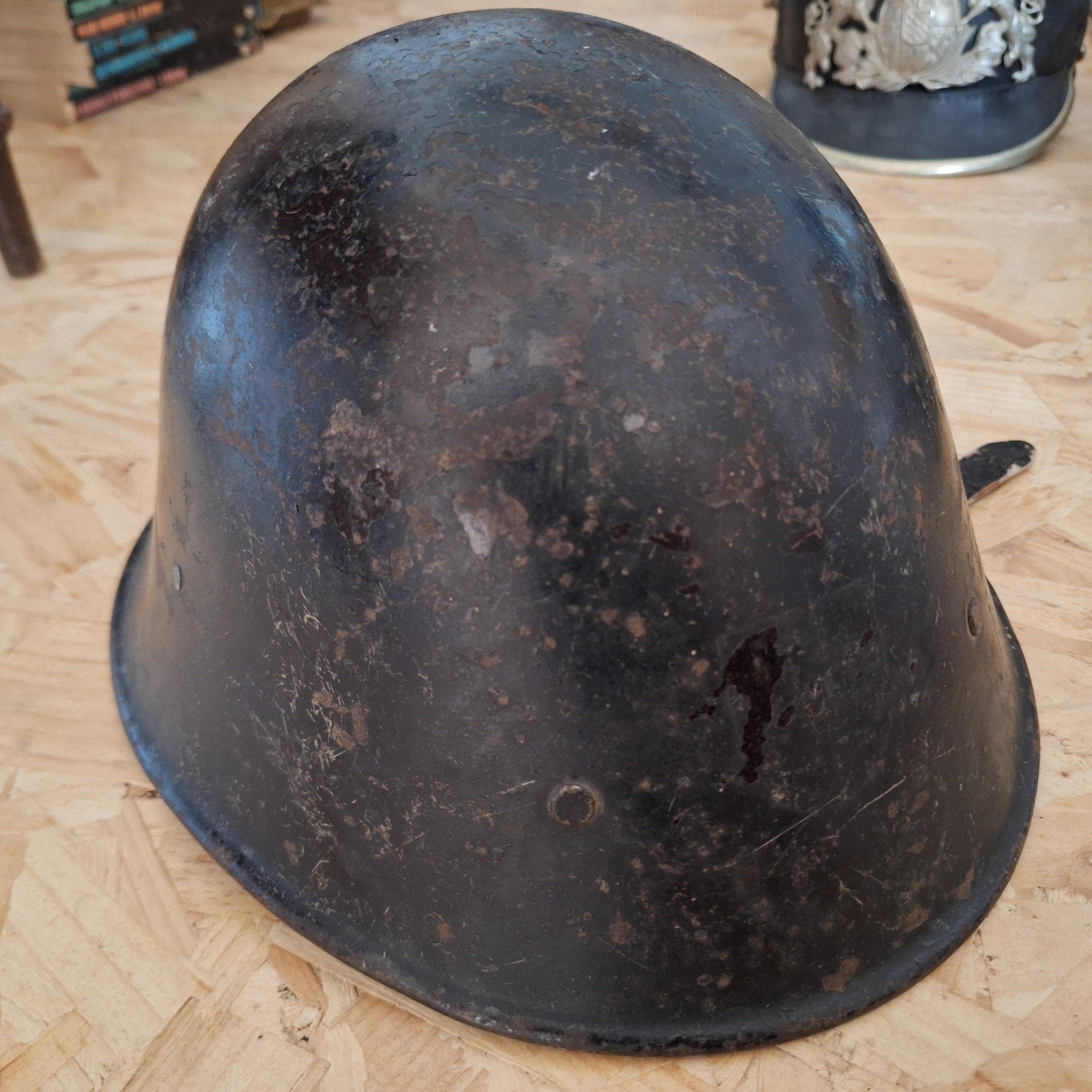 Casque neerlandais de pompier WW2, Collections, Objets militaires | Seconde Guerre mondiale, Enlèvement ou Envoi, Autres, Casque ou Béret