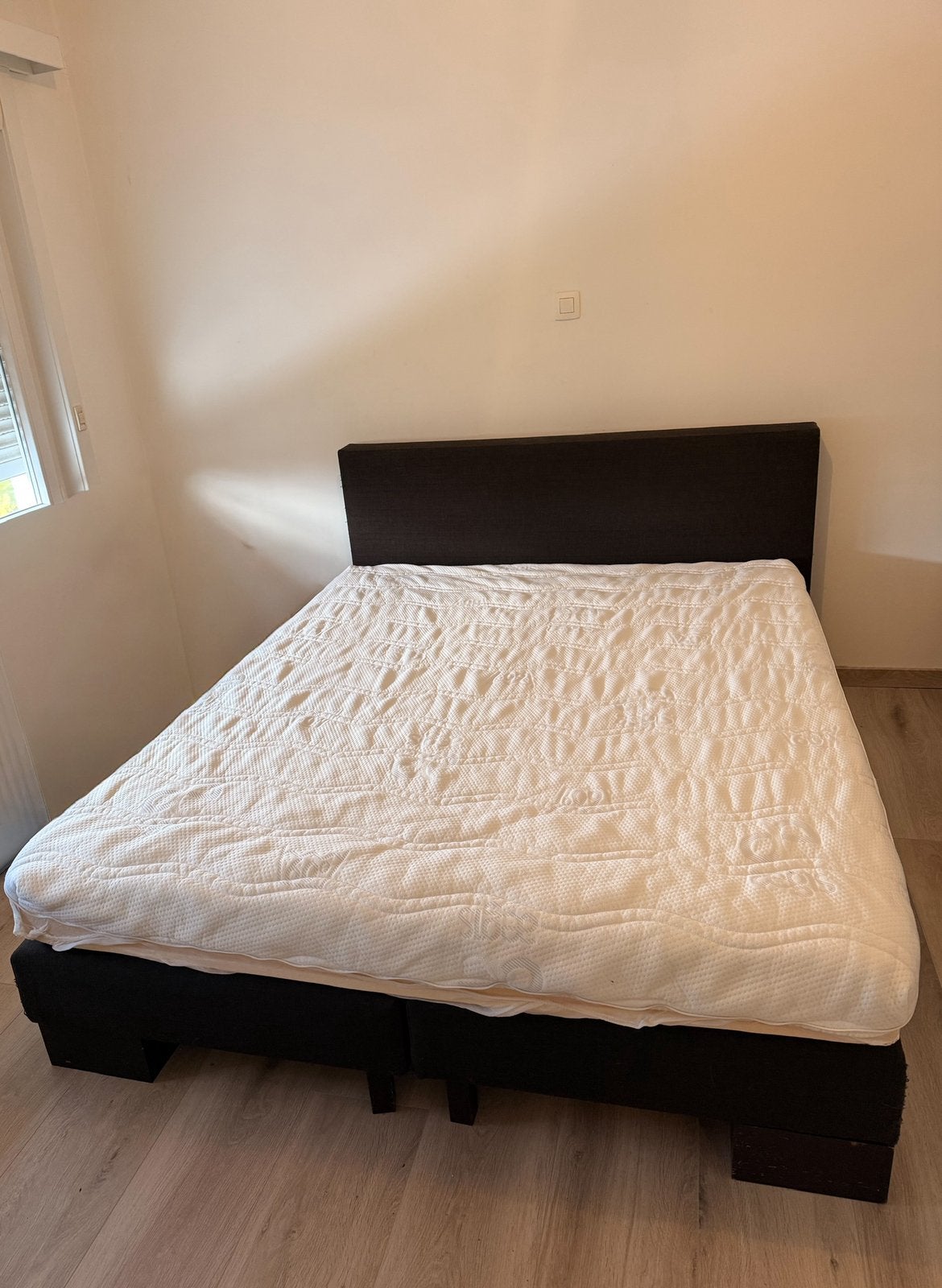 MATRAS tweepersoons, Ophalen, Gebruikt, Wit, Tweepersoons