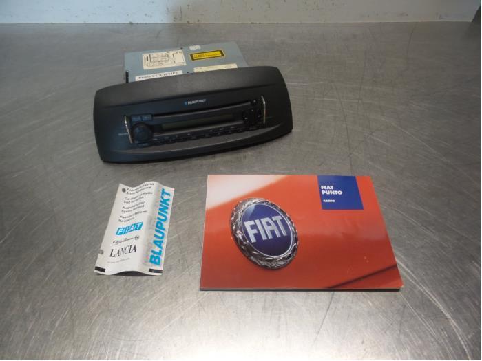 Radio/Lecteur CD d'un Fiat Punto (Punto 03-), -, 3 mois de garantie, Utilisé, Fiat