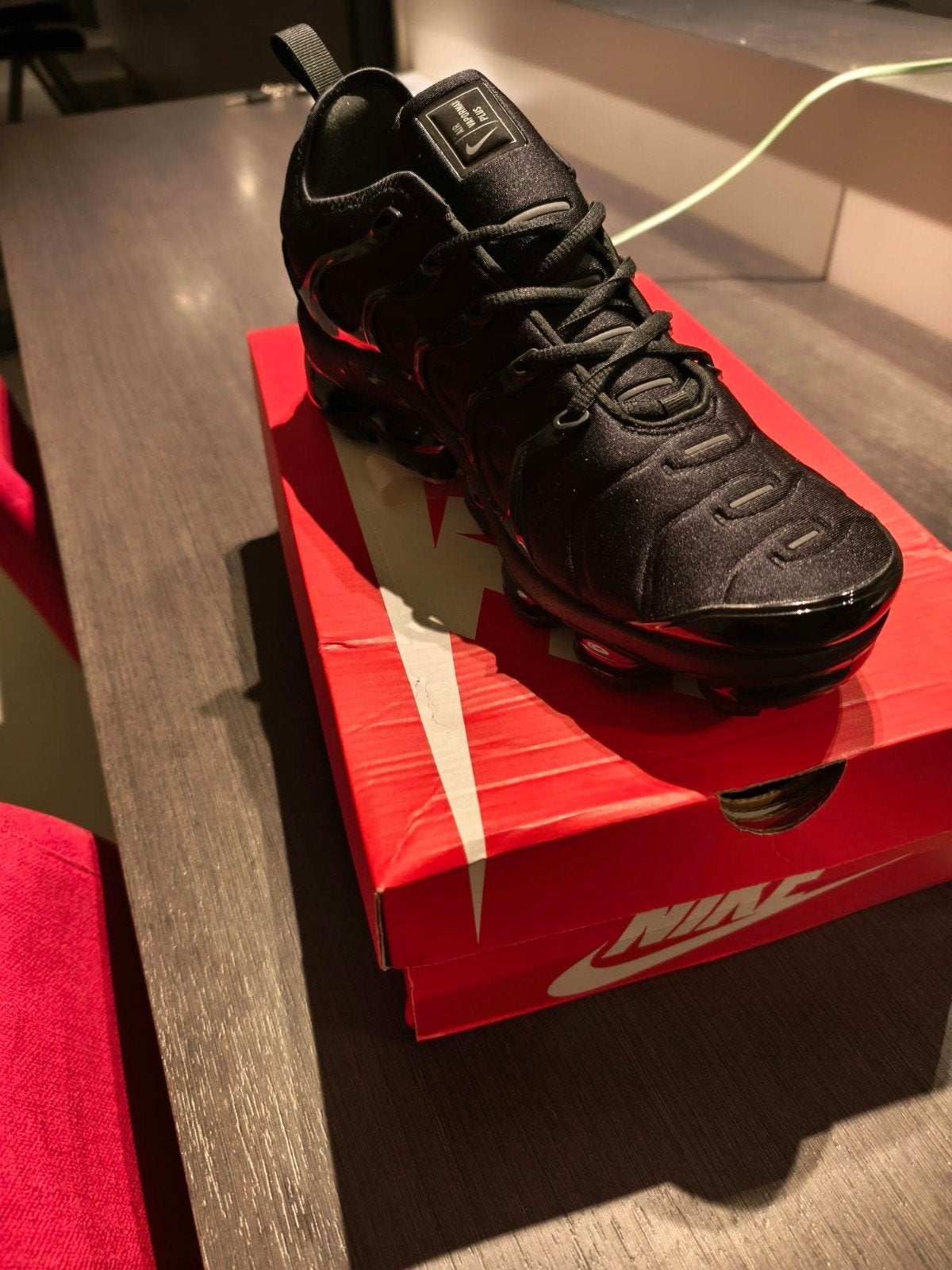 splinternieuwe vapormax te koop, Vêtements | Hommes, Neuf, Nike air max, Enlèvement, Noir