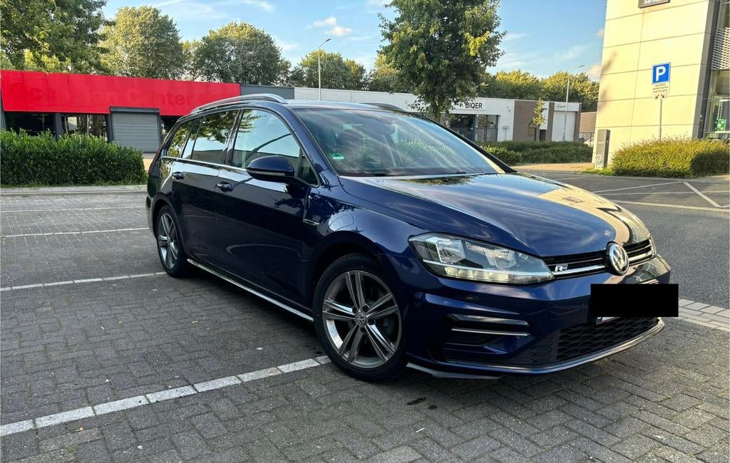 VW Golf Variant 7.5 R-Line Full Options Dealer Onderhouden, Automaat, Blauw, Alcantara, 5 deurs