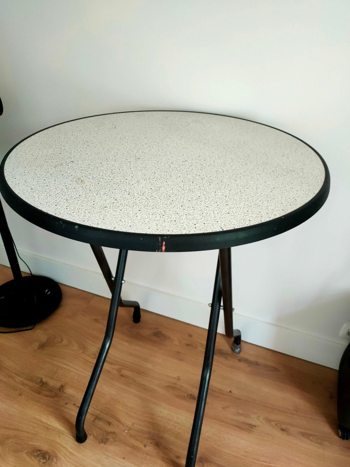 table debout, Enlèvement, Utilisé