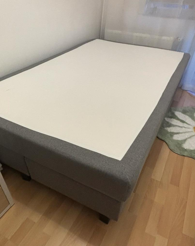Bed met matras 120x200, Maison & Meubles, Chambre à coucher | Lits boxsprings, Gris, Une personne, Enlèvement, Utilisé