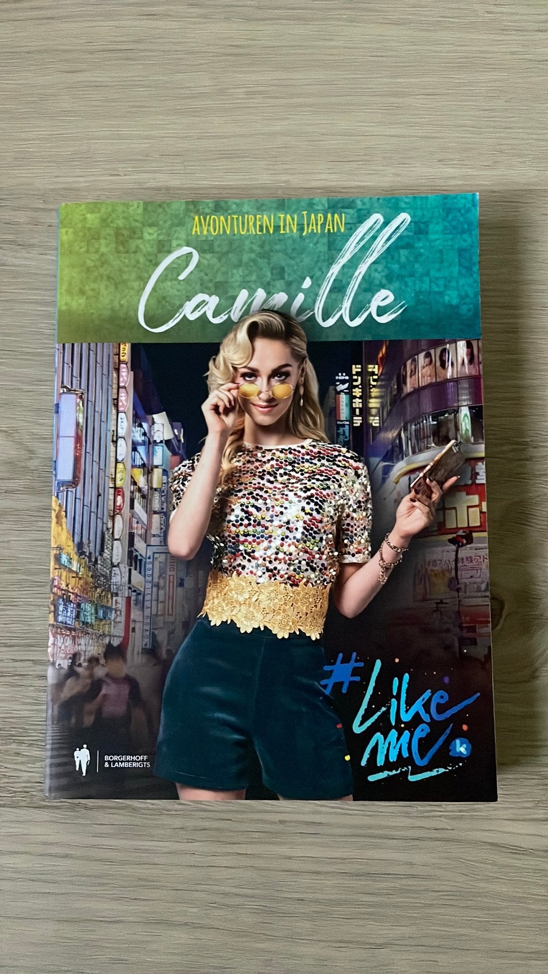 #LikeMe: Camille - Avonturen In Japan, Ophalen, Zo goed als nieuw, Fictie