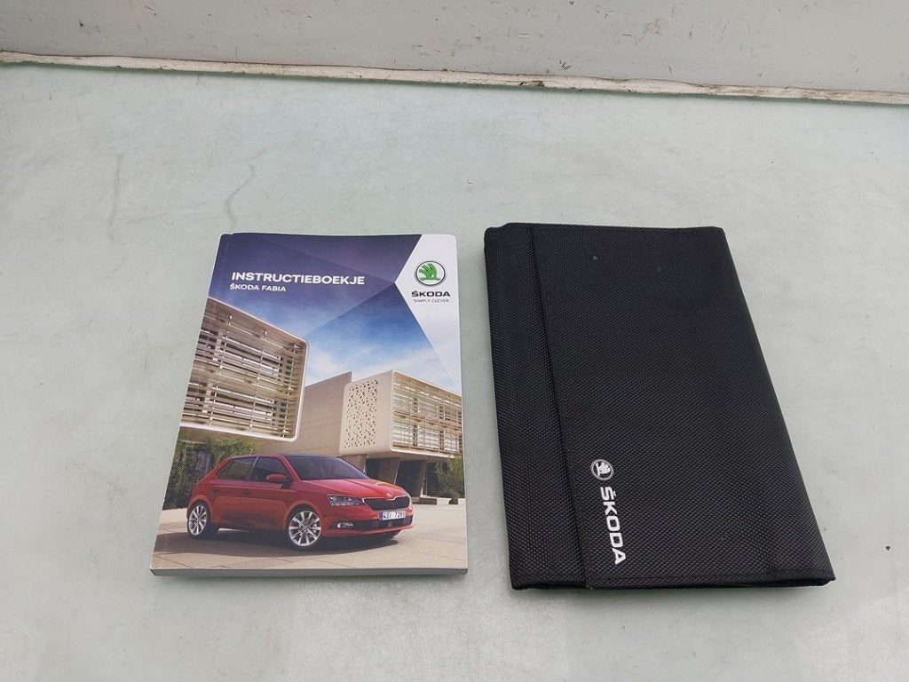 INSTRUKTIEBOEK Skoda Fabia III Combi (NJ5) (01-2014/12-2022), Gebruikt, Skoda
