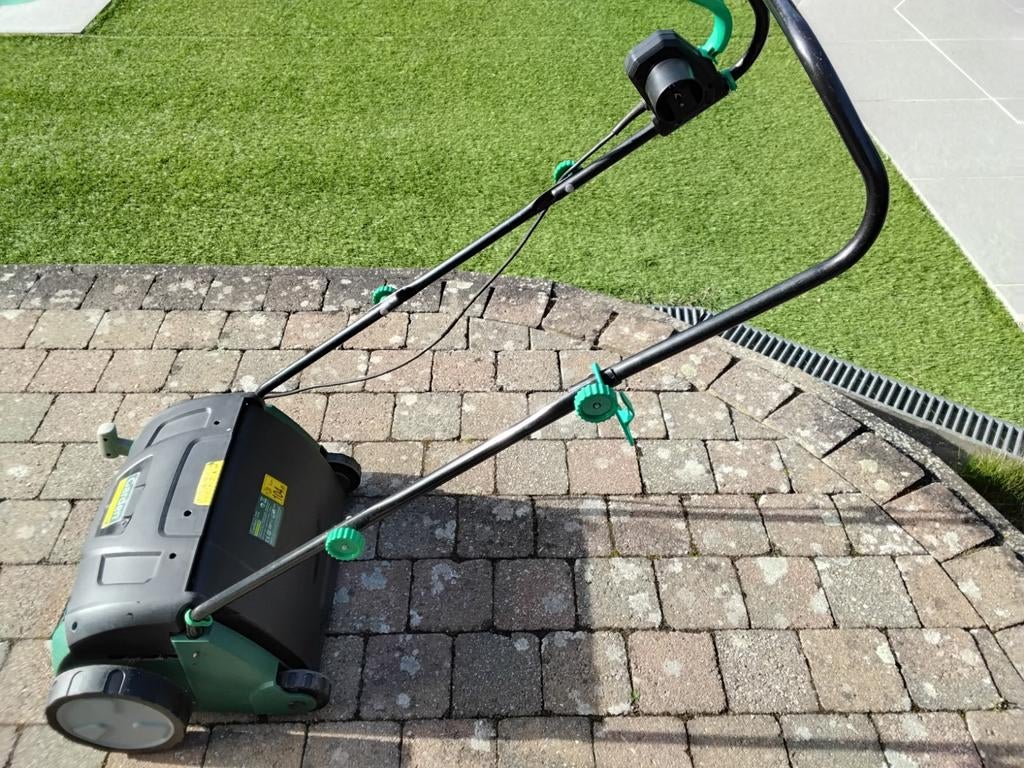 Elektrische ontmosser, Ophalen