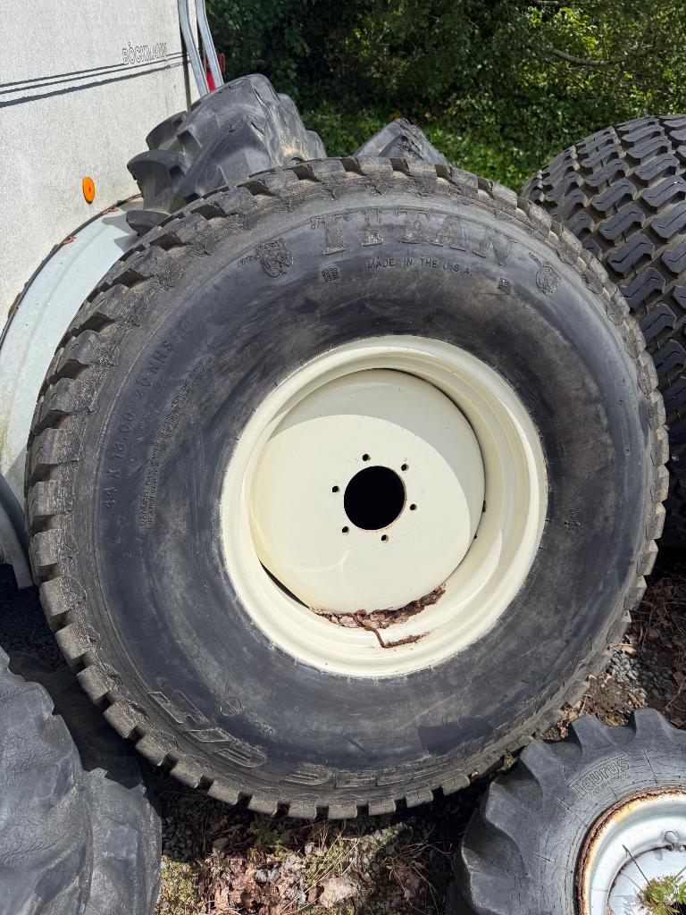 Gazonbanden met velg New Holland boomer / TCE50, Zakelijke goederen, Ophalen, Gebruikt, New Holland