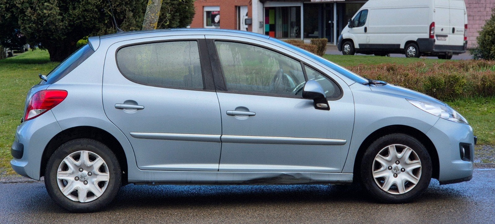 Peugeot 207 14ess 2011.  145000km clima ctok 2999€, Euro 5, Boîte manuelle, 5 portes, Particulier