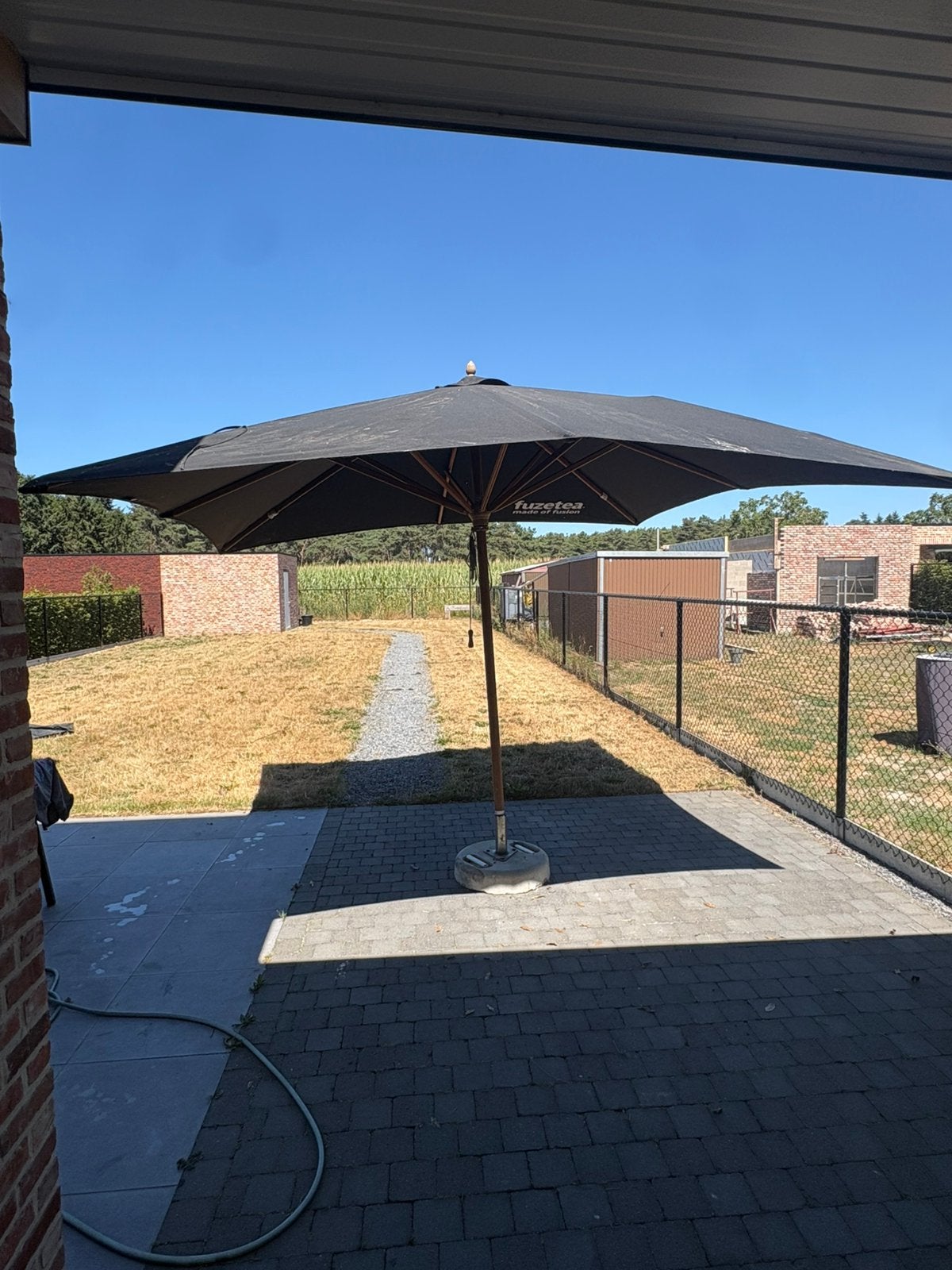 Mega parasol van fuzetea, Enlèvement, Utilisé, 3 à 4 mètres