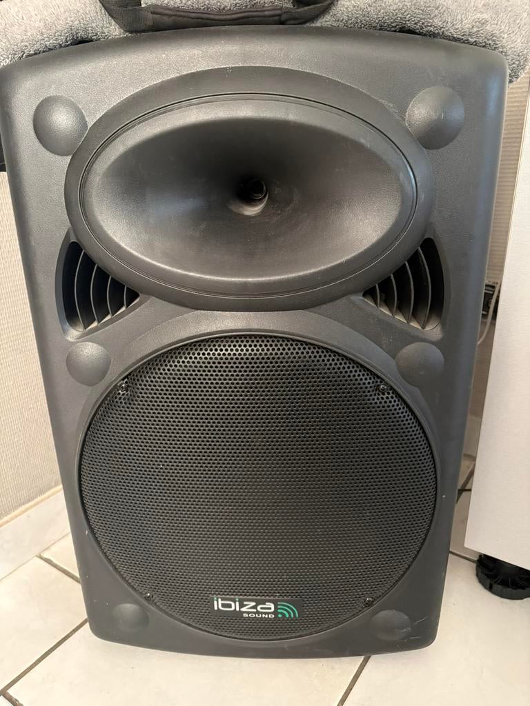 Ibiza - PORT15VHF-BT - Enceinte portable 15", Enlèvement, Utilisé, 120 watts ou plus, Subwoofer