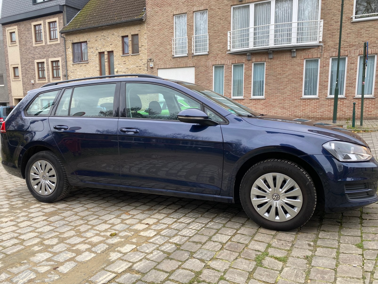 VW Golf VII Variant 1.6 TDI 4700 euro, Stof, Zwart, Blauw, 5 deurs